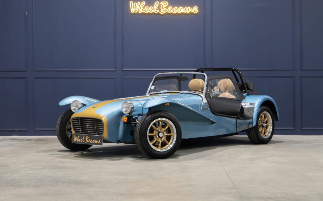 Caterham Super Seven 1600 — Le pur esprit du “Light is Right”