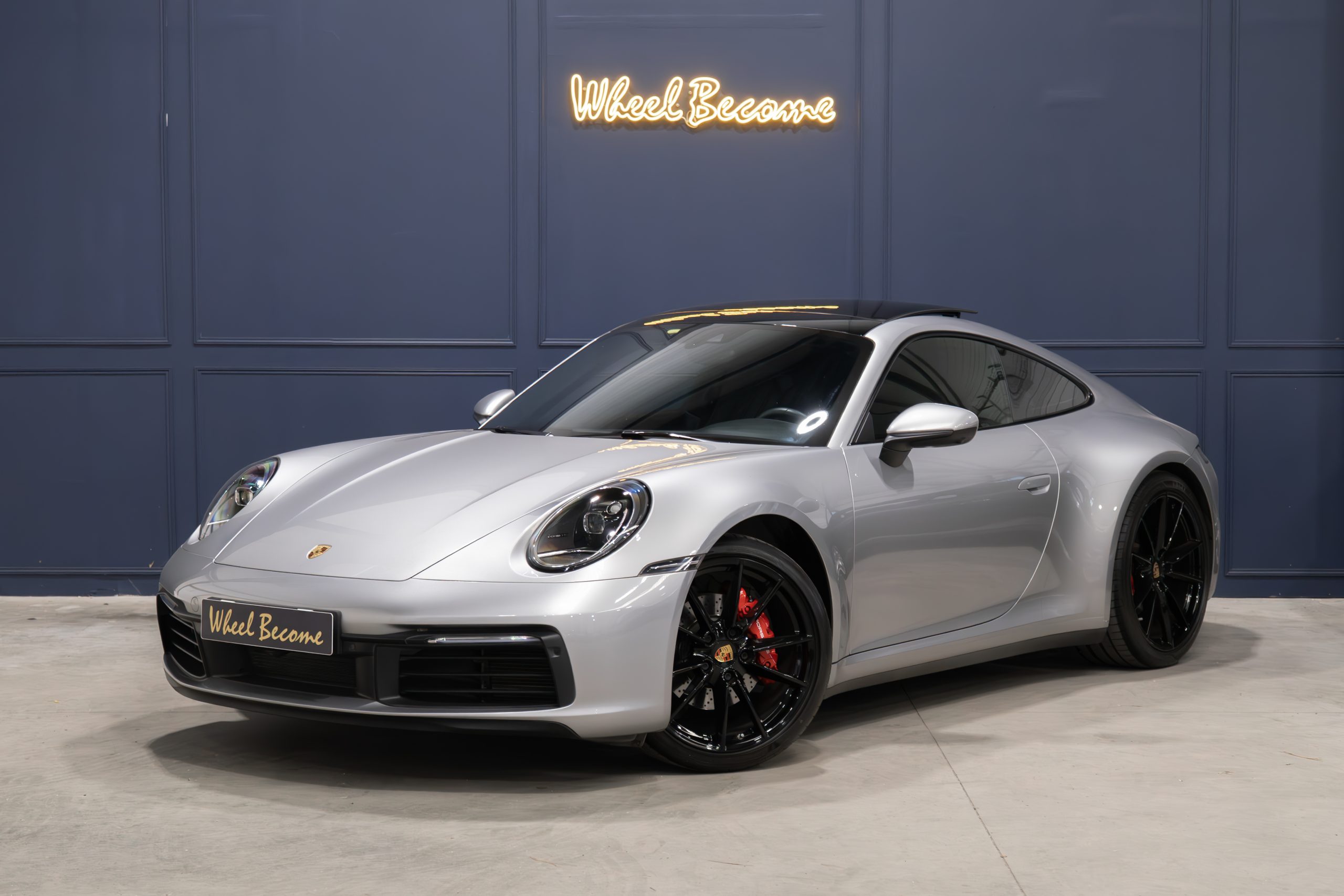 911 (992) Carrera