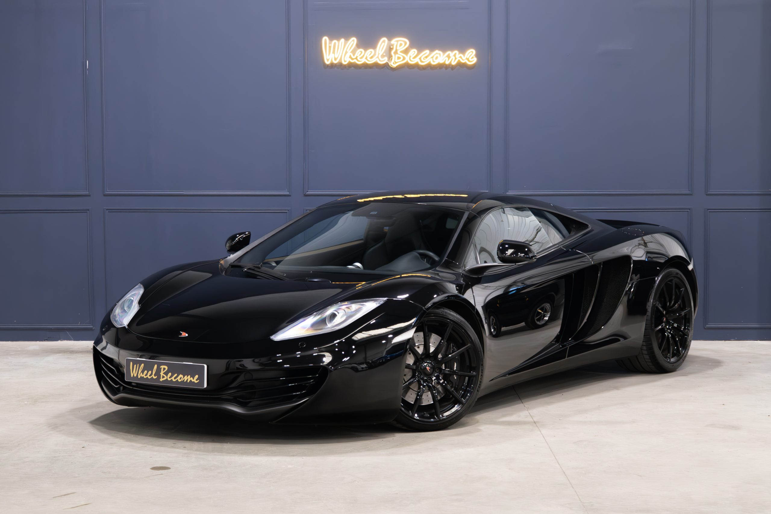 MP4-12C